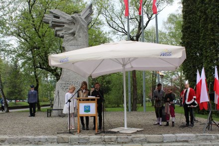 Inscenizacja w wykonaniu uczniów z SP nr 3 z Malinki